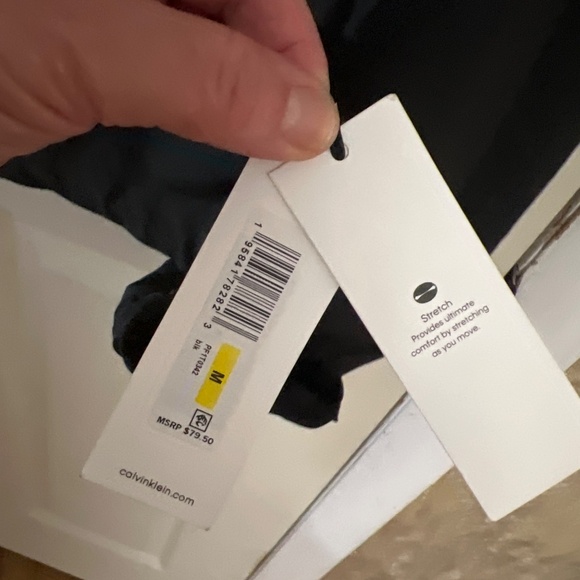 Calvin Klein Performance half zip NWT - Picture 9 of 9